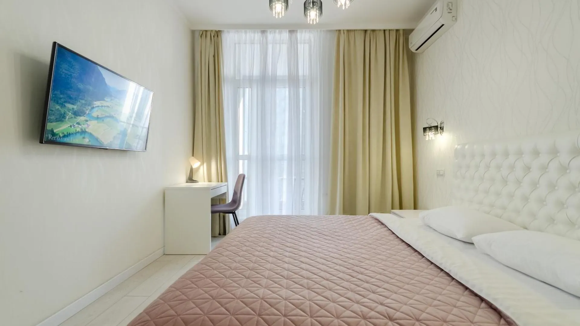 Petrovdom Apartments 12-214 In Rc Central Park, 7 John Mccain Street Kijev